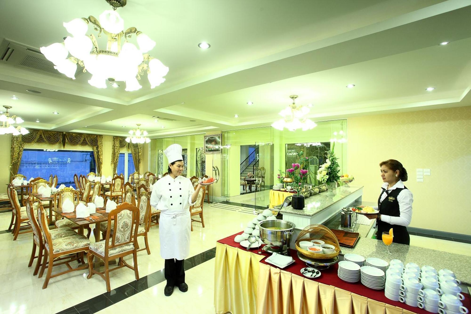 Victoria Nimman Hotel Chiang Mai Esterno foto